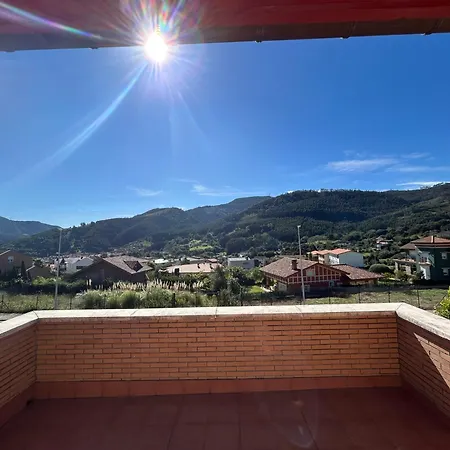 Mikasita Amplia Casa Con Vistas A La Montana Y Terraza Y Jardin Cerca De Bilbao Y Cantabria *